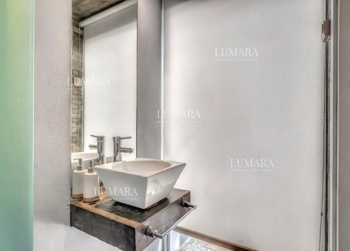 Casa ID.3730 - Casa moderna - 5 dormitorios San Rafael