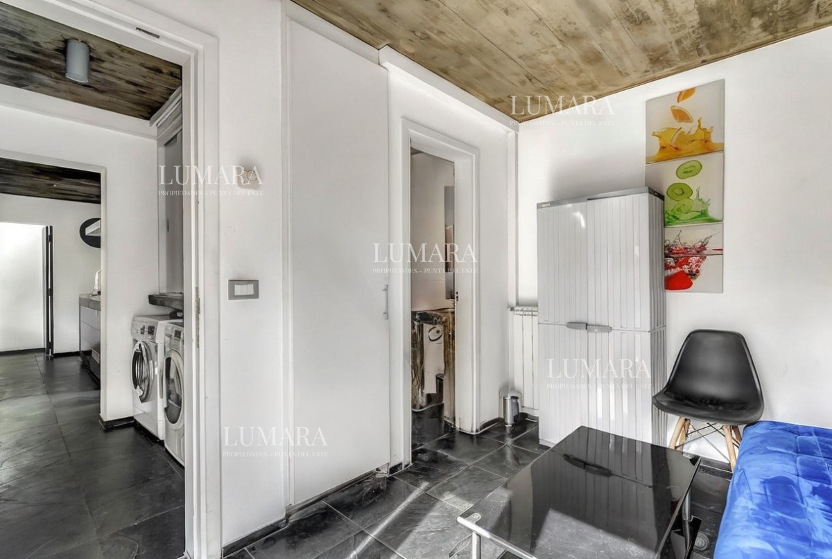 Casa ID.3730 - Casa moderna - 5 dormitorios San Rafael