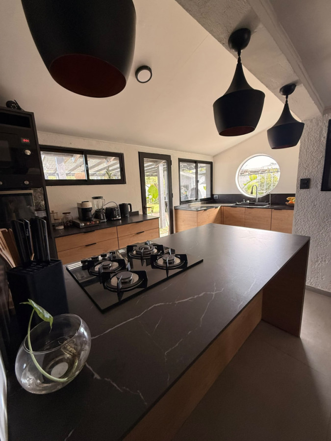 Casa ID.6343 - Casa en venta - 5 Dormitorios Balneario Buenos Aires