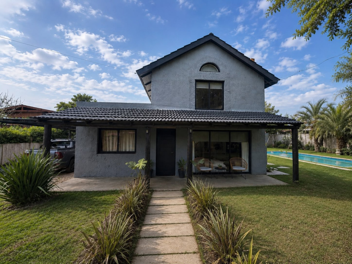Casa ID.6343 - Casa en venta - 5 Dormitorios Balneario Buenos Aires