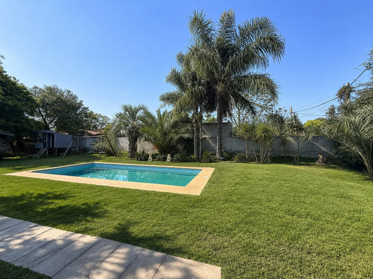 Casa ID.6343 - Casa en venta - 5 Dormitorios Balneario Buenos Aires