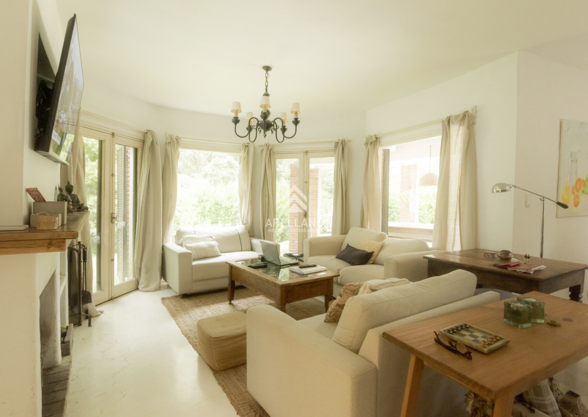 Casa ID.6122 - Venta casa 3 dormitorios  TENNIS RANCH