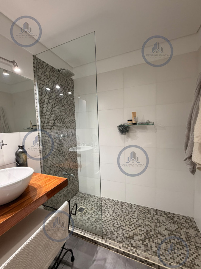 Casa ID.3289 - Casa el La Arbolada - El barrio mas consolidado de Punta del Este