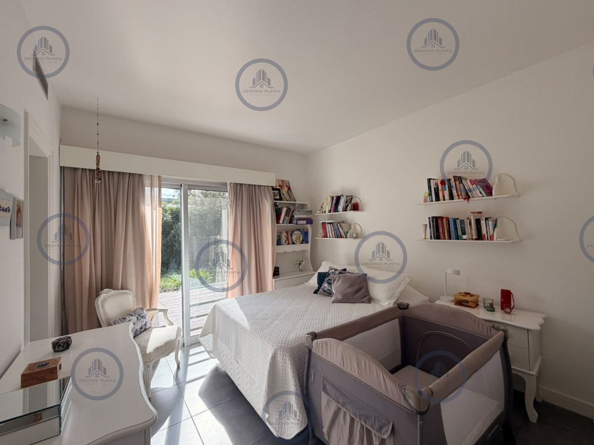 Casa ID.3289 - Casa el La Arbolada - El barrio mas consolidado de Punta del Este