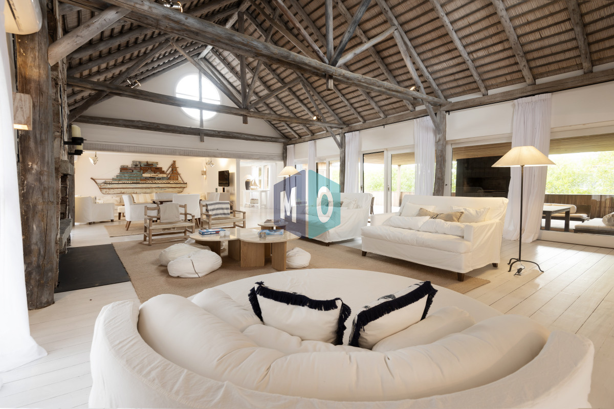 Casa ID.1138 - CASA EN EL PUEBLO DE JOSÉ IGNACIO SOBRE EL MAR