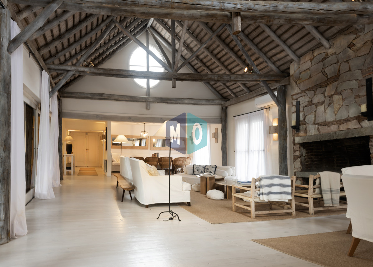 Casa ID.1138 - CASA EN EL PUEBLO DE JOSÉ IGNACIO SOBRE EL MAR