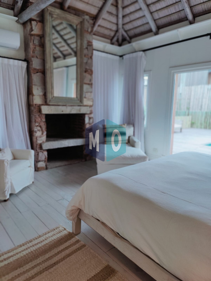 Casa ID.1138 - CASA EN EL PUEBLO DE JOSÉ IGNACIO SOBRE EL MAR