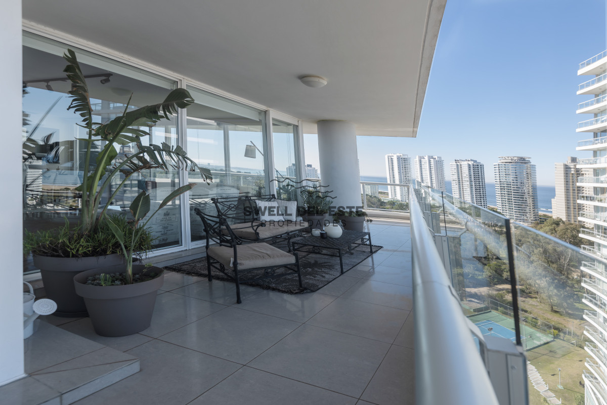 Apartamento ID.120 - Esquinero Alto piso en Torre ONE