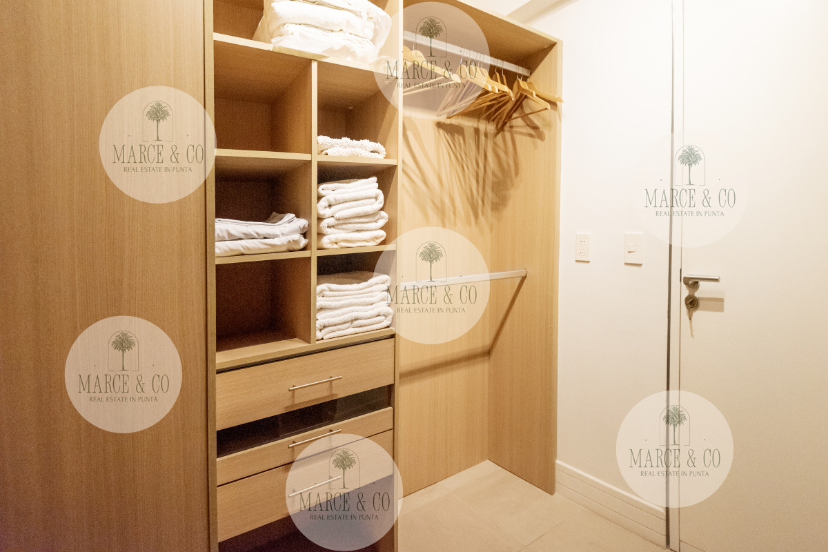 Apartamento ID.2175 - Le Parc – Esquinero de 3 Suites + Dependencia