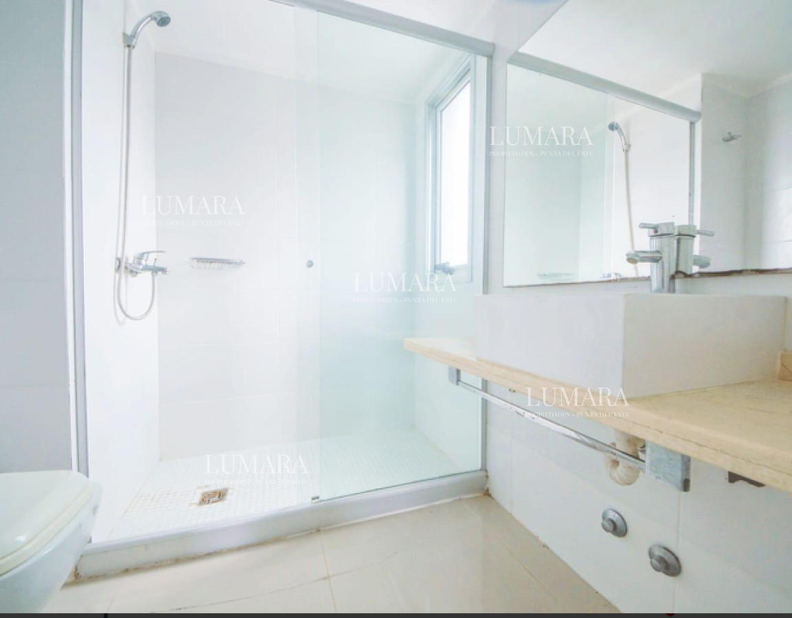 Apartamento ID.1593 - A metros Playa Brava