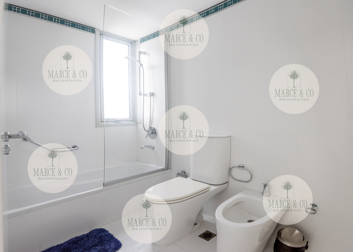 Apartamento ID.2175 - Le Parc – Esquinero de 3 Suites + Dependencia