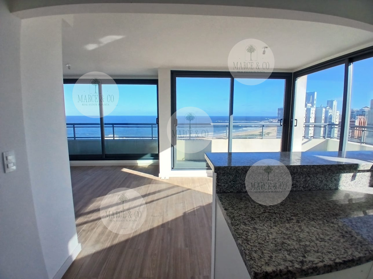 Apartamento ID.2384 - Penthouse de 2 dorm. en Torre Gauguin en Siglo Sol II 