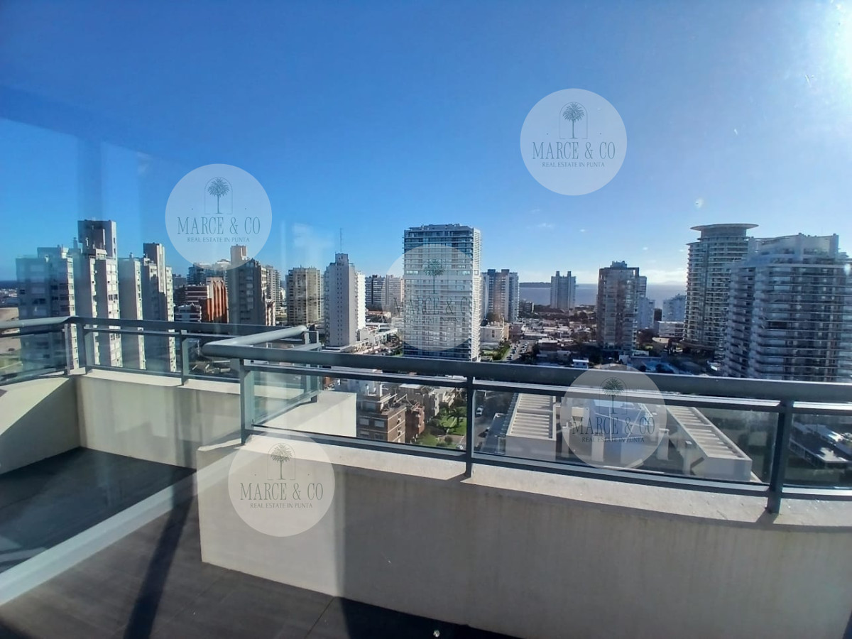 Apartamento ID.2384 - Penthouse de 2 dorm. en Torre Gauguin en Siglo Sol II 