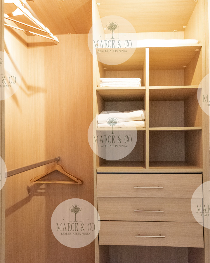 Apartamento ID.2175 - Le Parc – Esquinero de 3 Suites + Dependencia