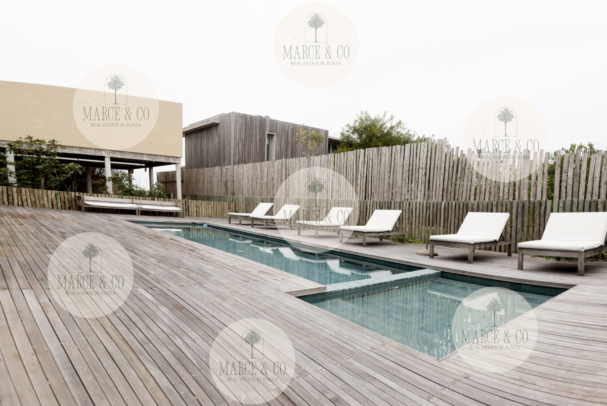 Casa ID.2170 - CASA EN EL PUEBLO DE JOSÉ IGNACIO SOBRE EL MAR
