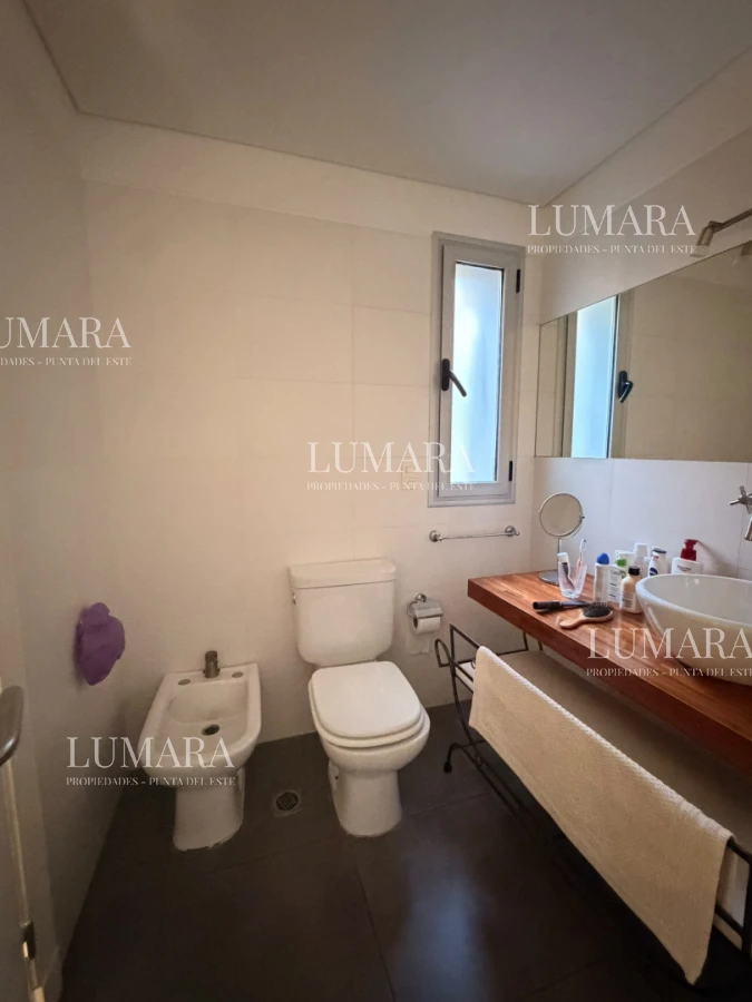 Casa ID.3735 - Casa el La Arbolada - El barrio mas consolidado de Punta del Este