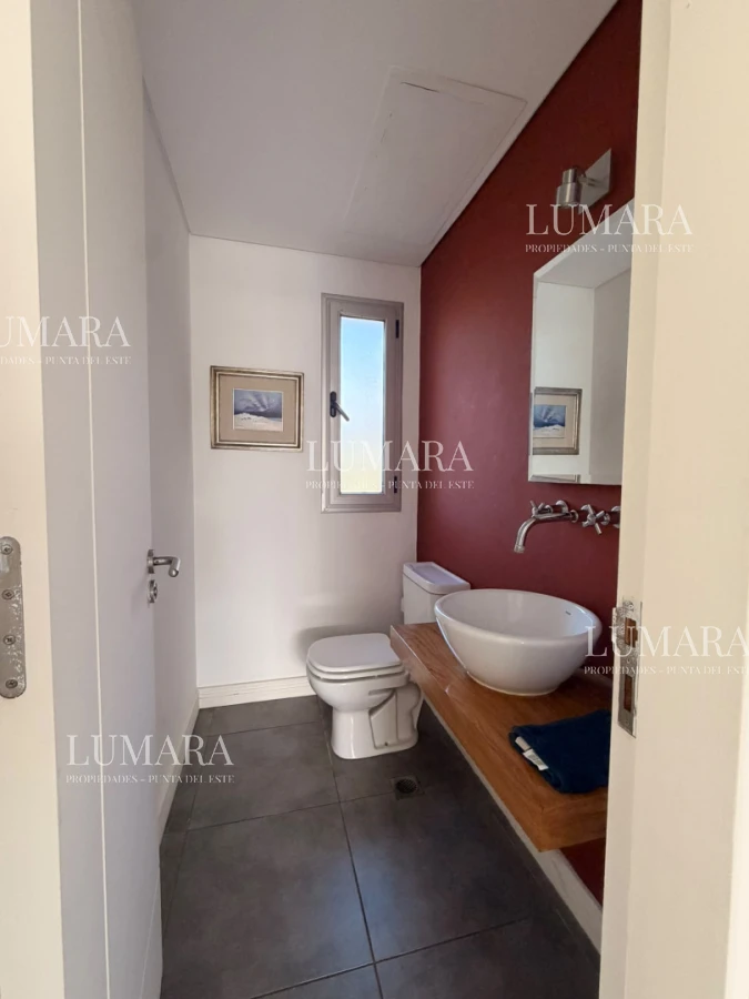 Casa ID.3735 - Casa el La Arbolada - El barrio mas consolidado de Punta del Este