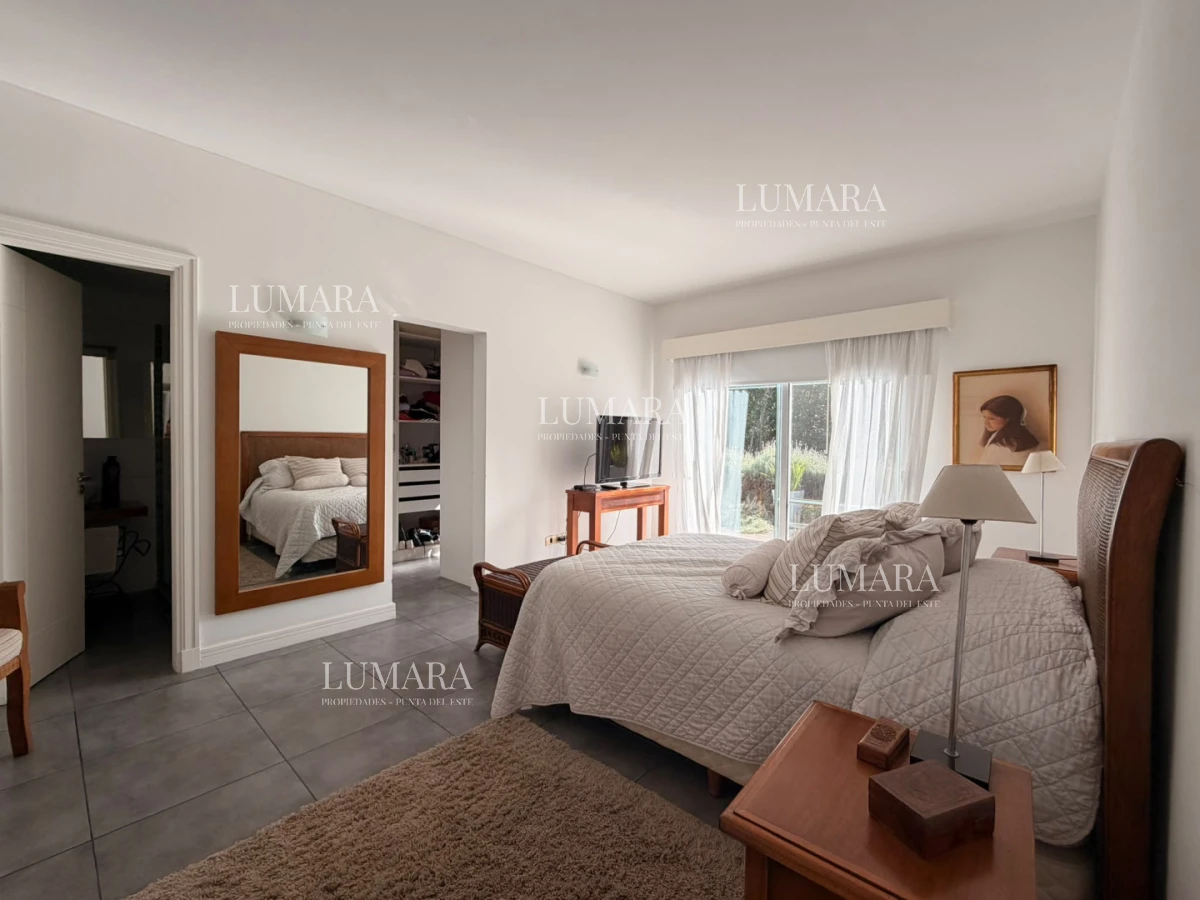 Casa ID.3735 - Casa el La Arbolada - El barrio mas consolidado de Punta del Este