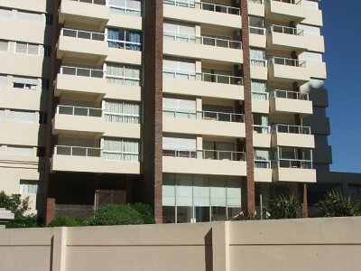 ALQUILER BRAVA 1 DOR. CON VISTA AL MAR PUNTA DEL ESTE - COL8368A