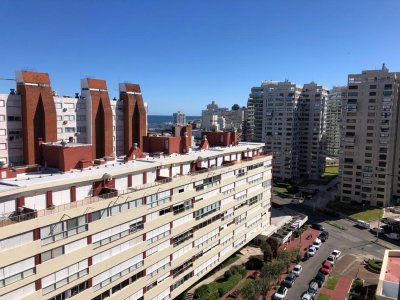ALQUILER BRAVA 1 DOR. CON VISTA AL MAR PUNTA DEL ESTE - COL8368A