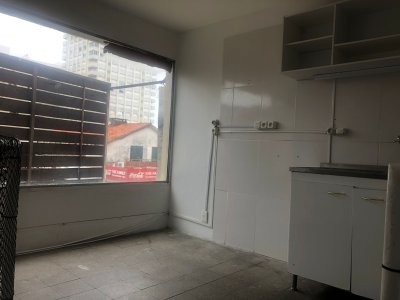 alquiler anual local comercial peninsula - rbs9264l