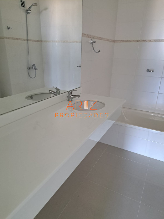Apartamento ID.1533 - VENTA Apartamento a estrenar, Punta del Este, 3 Dormitorios