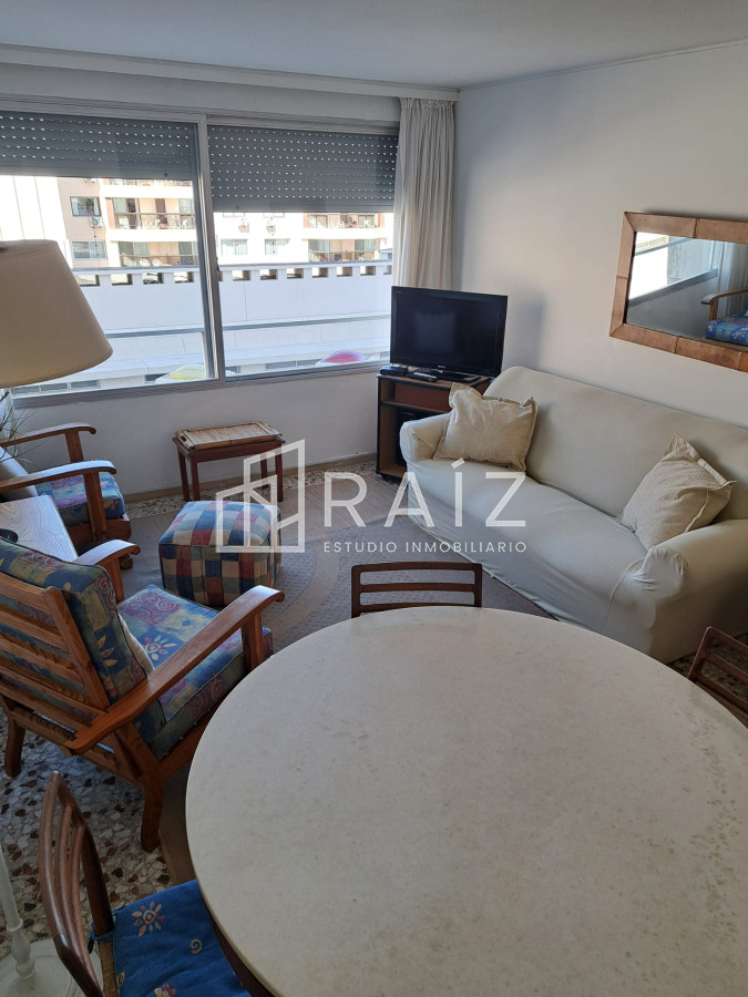 Apartamento ID.9651 - VENTA APARTAMENTO 1 DORMITORIO Y MEDIO PUNTA DEL ESTE