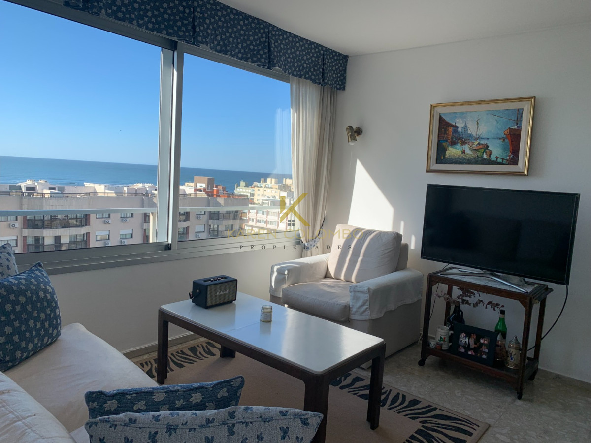 Apartamento ID.21095193 - Apartamento en Punta del Este con vista a la Brava