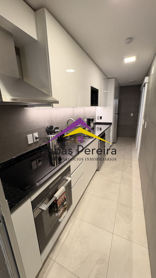 Apartamento ID.37941 - Apartamento en Venta y Alquiler temporario Lincoln Center - Punta del Este