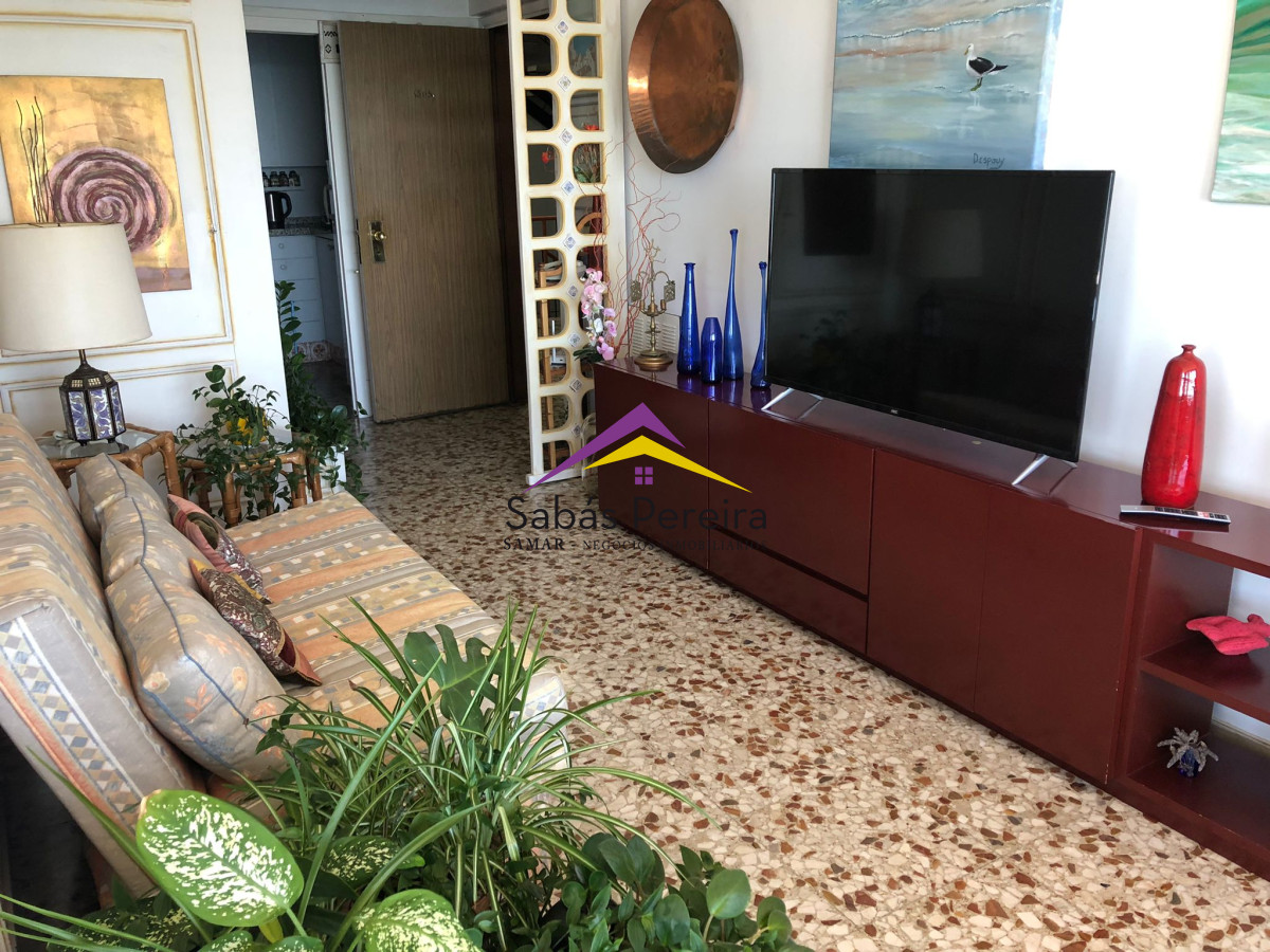 Apartamento ID.40981 - Alquiler enero 2 dormitorios excelente vista punta del este