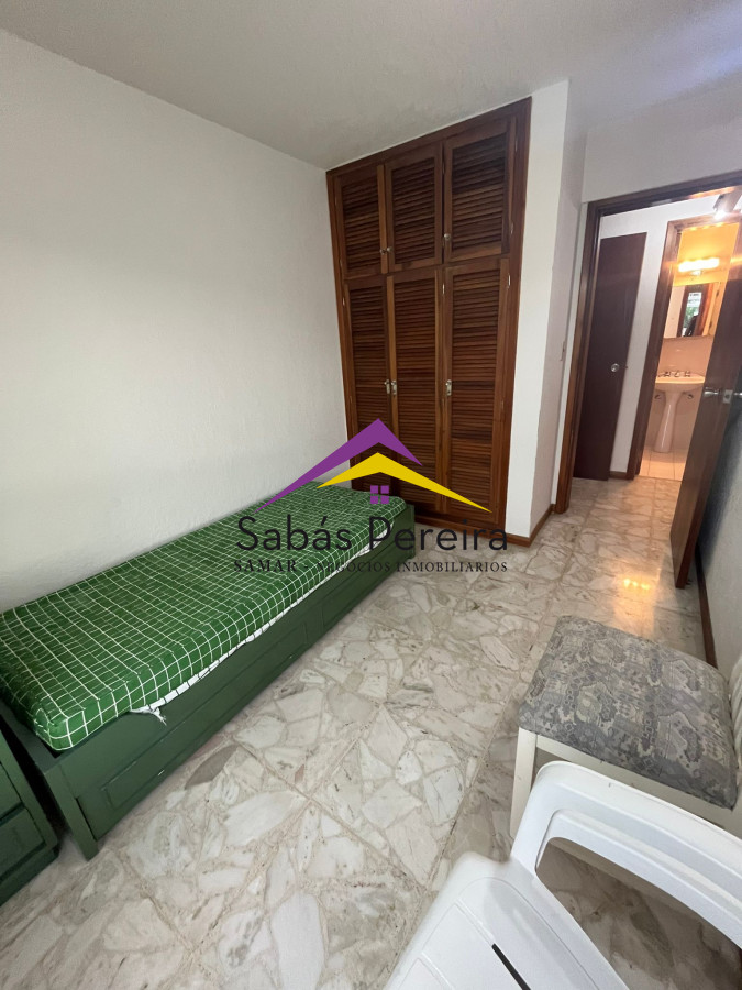Apartamento ID.41024 - ALQUILER MANSA 3 DORMITORIOS CON SERVICIOS