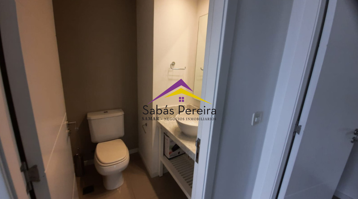 Apartamento ID.41706 - Apartamento en Venta de 2 Dormitorios Punta del Este