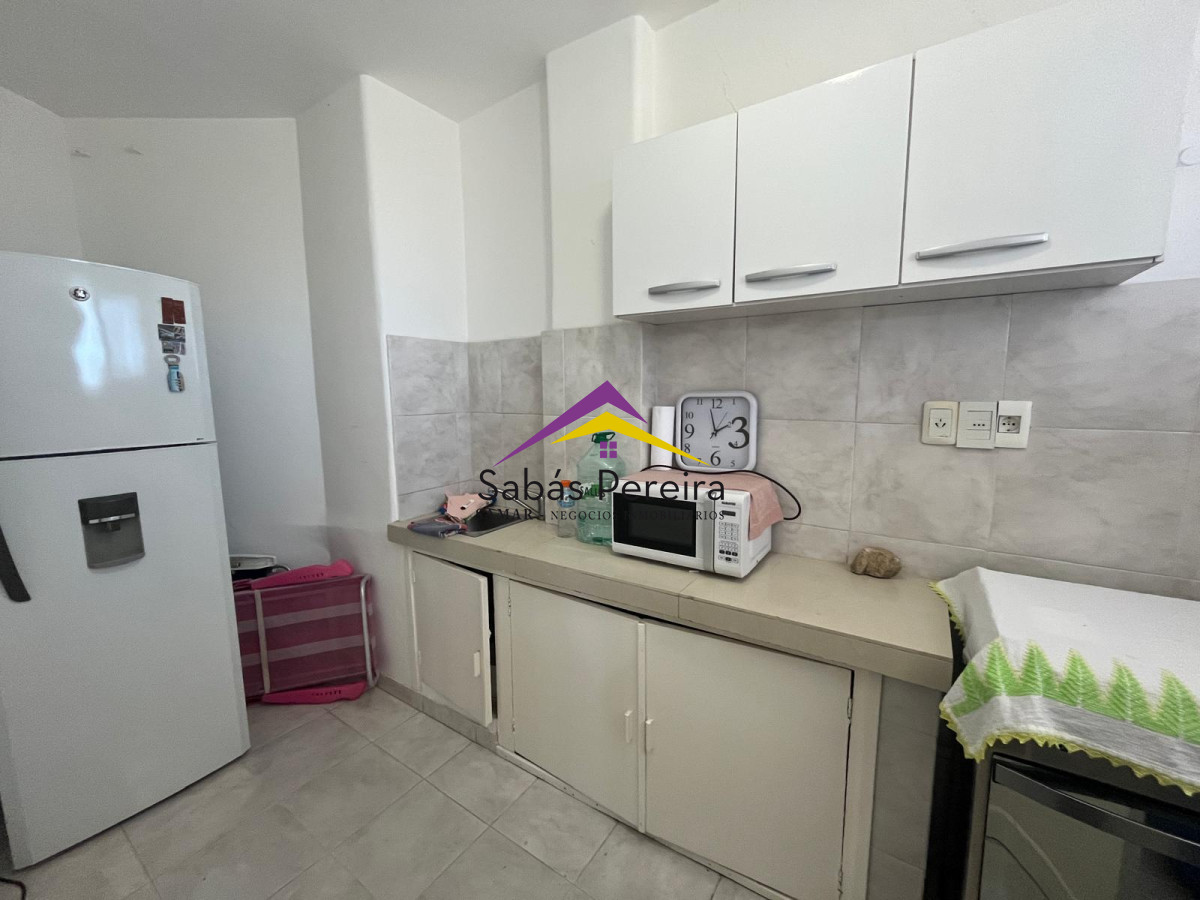 Apartamento ID.40617 - EN FRENTE A LOS DEDOS - Apartamento de 2 Dormitorios en Alquiler de Temporada