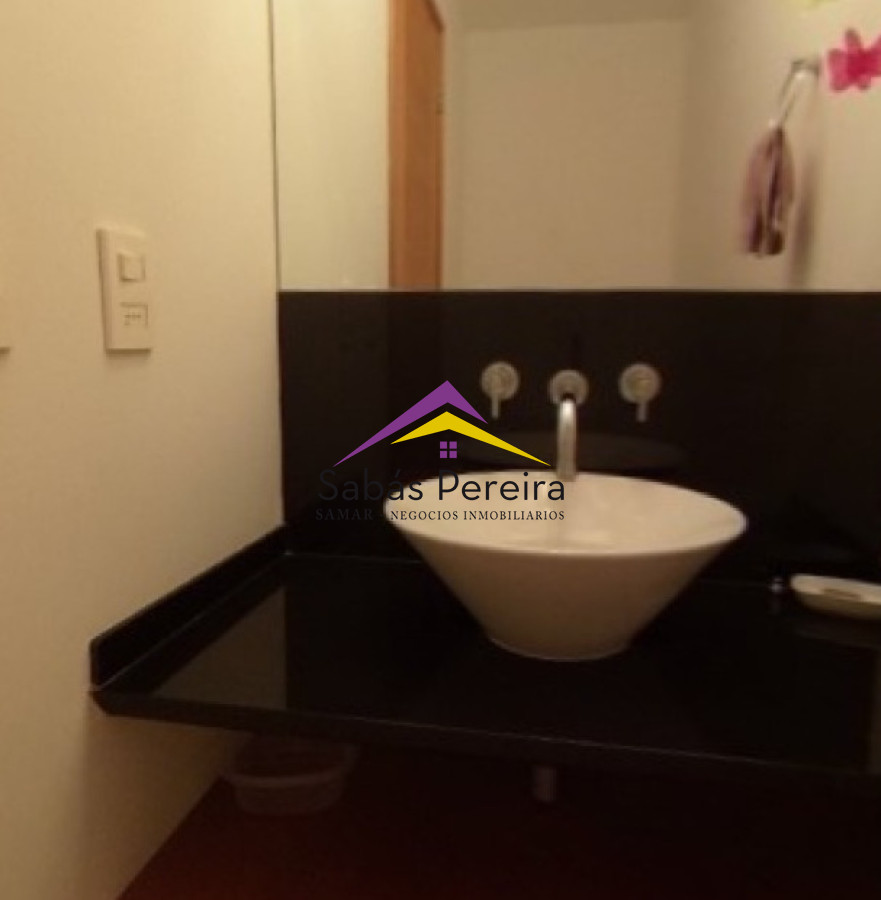 Apartamento ID.41709 - Apartamento en Venta de 2 dormitorios - Playa Mansa