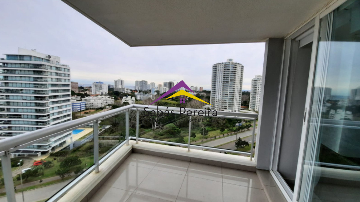Apartamento ID.41706 - Apartamento en Venta de 2 Dormitorios Punta del Este
