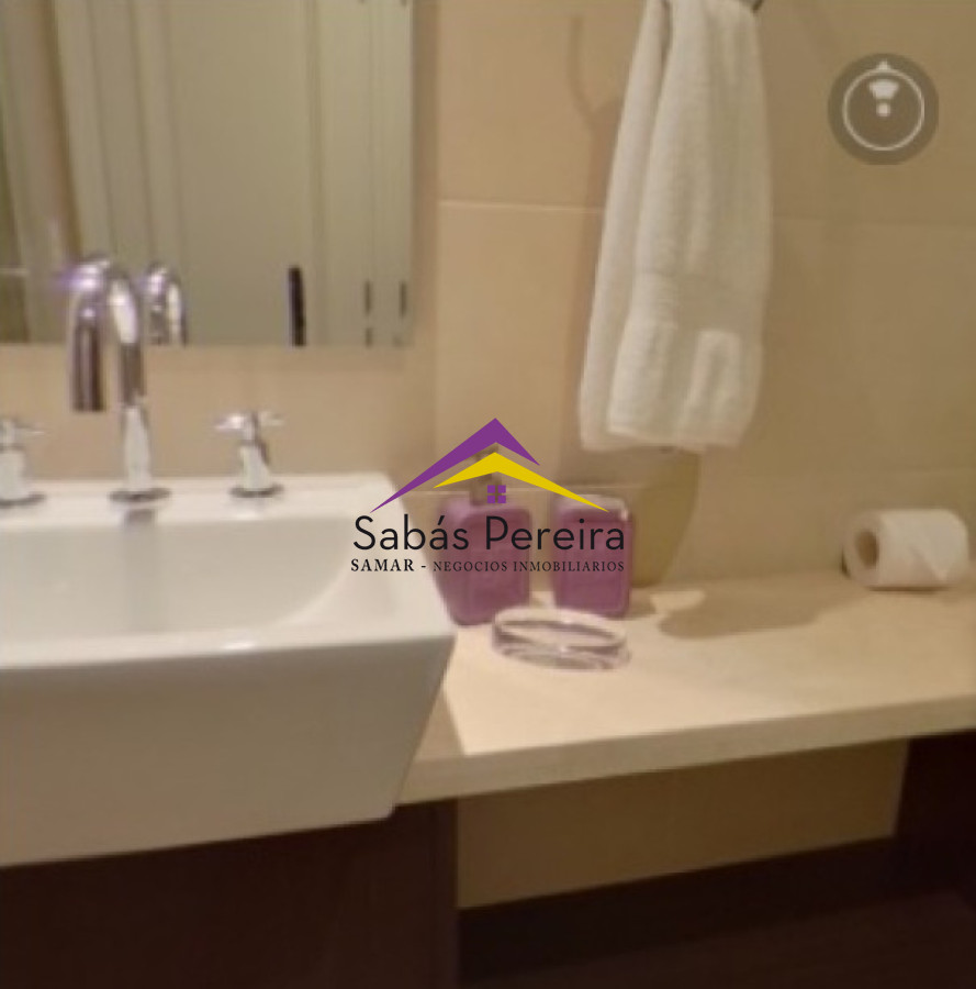 Apartamento ID.41708 - Apartamento en Península, 2 dormitorios en Torre de Categoría