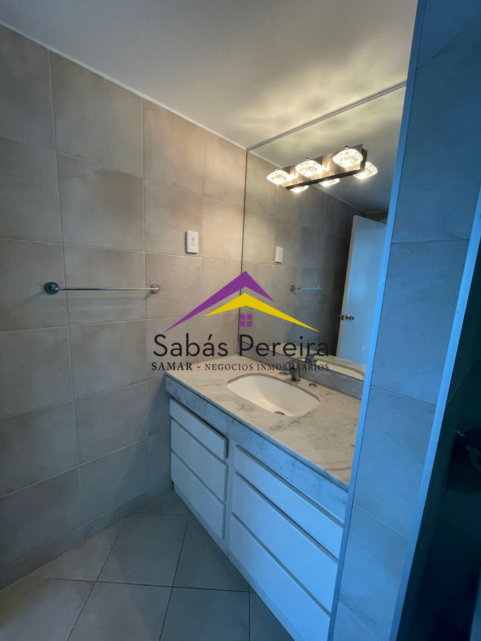 Apartamento ID.40662 - ALQUILER PENINSULA 2 DORMITORIOS EXCELENTE VISTA