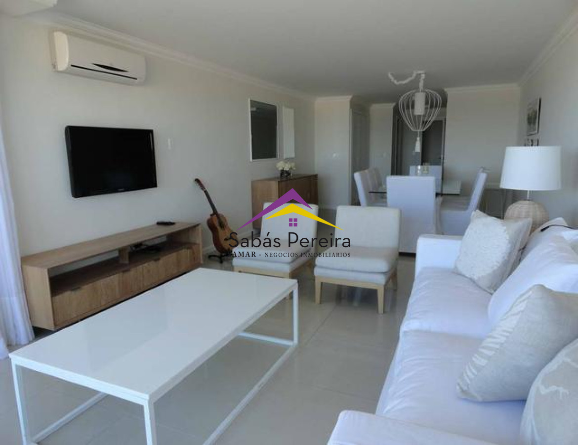 Apartamento ID.41699 - Apartamento en Península, 2 dormitorios en Torre de Categoría