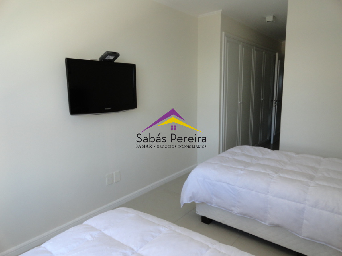Apartamento ID.41699 - Apartamento en Península, 2 dormitorios en Torre de Categoría