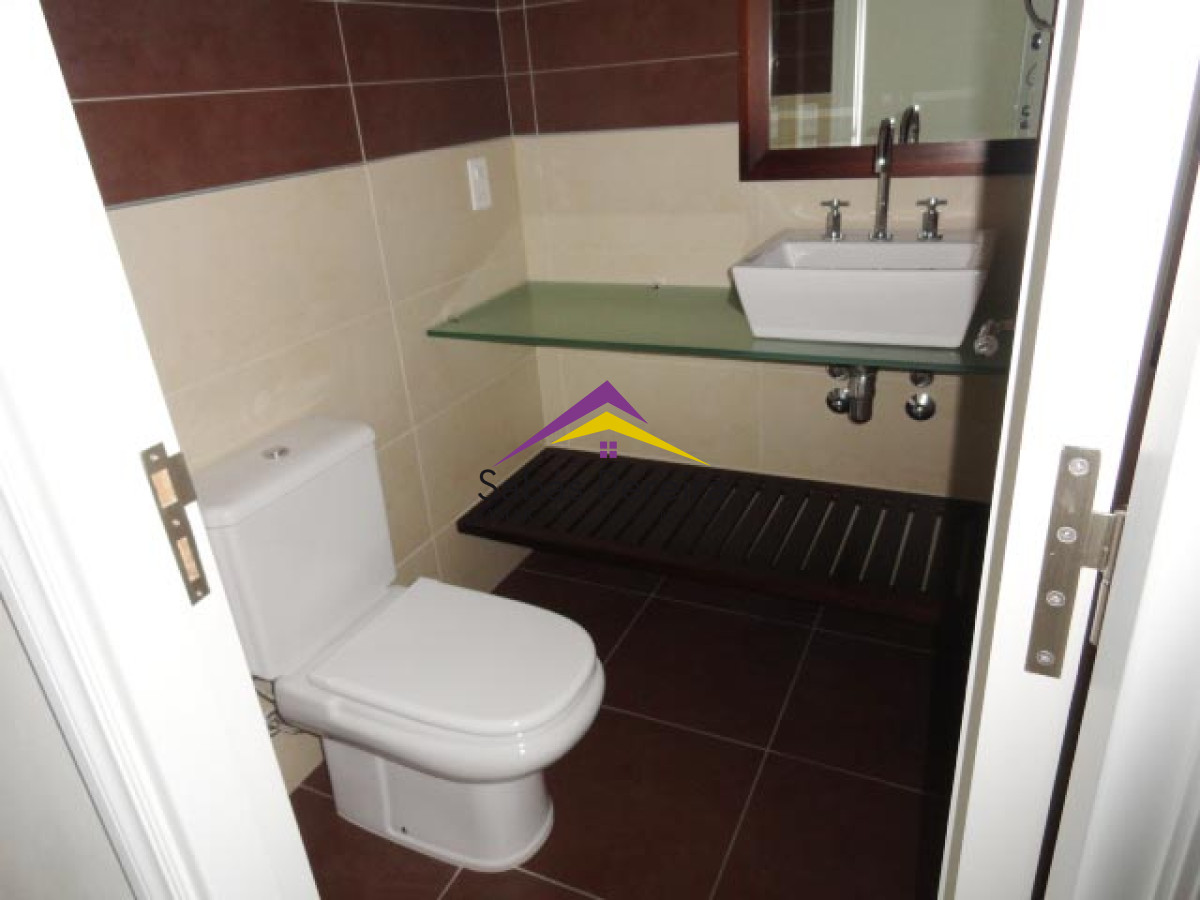 Apartamento ID.41699 - Apartamento en Península, 2 dormitorios en Torre de Categoría