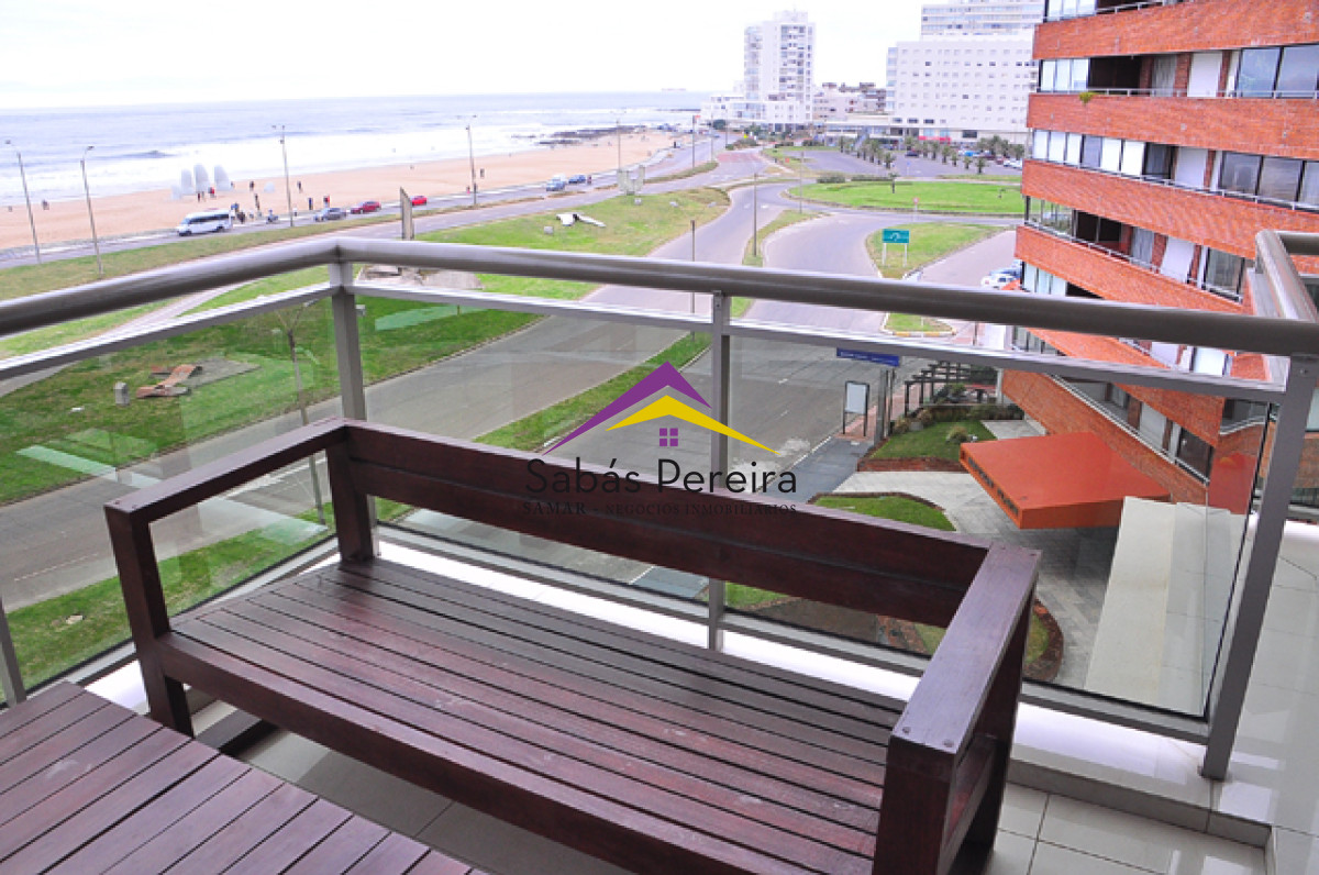 Apartamento ID.40650 - Apartamento de primera, torre Imperiale con vista a la mar, 4 dormitorios