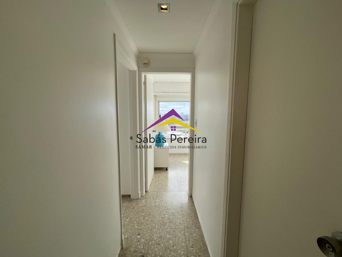 Apartamento ID.41717 - Apartamento de 2 dormitorios reciclado - Península, Punta del Este