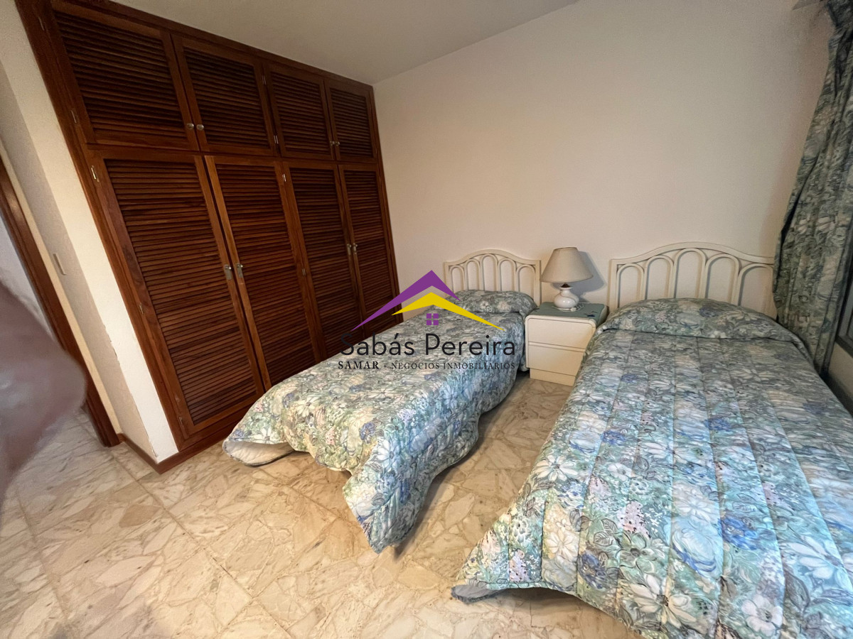 Apartamento ID.41024 - ALQUILER MANSA 3 DORMITORIOS CON SERVICIOS