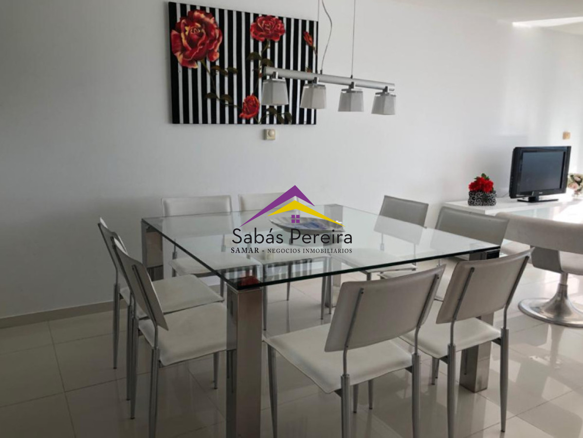 Apartamento ID.41711 - Apartamento en Torre de Categoría a pasos de Enjoy - Playa Mansa, Punta del Este