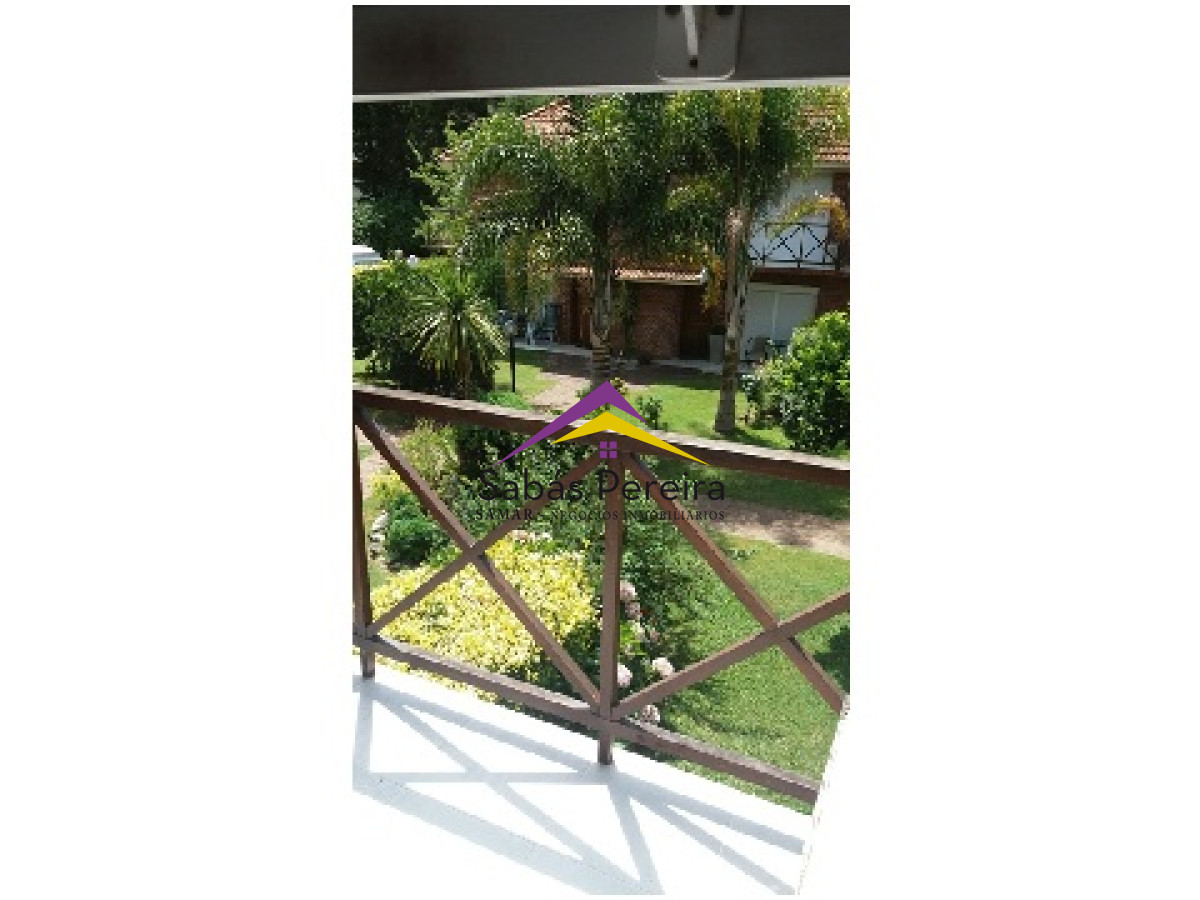 Apartamento ID.37312 - VENTA CASA EN COMPLEJO CON PISCINA PUNTA DEL ESTE