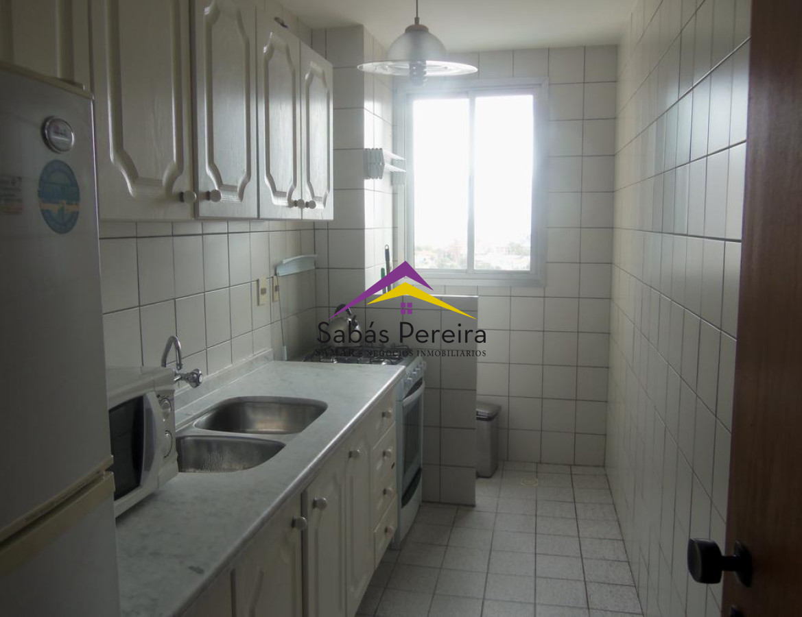 Apartamento ID.37566 - APARTAMENTO DE 2 DORMITORIOS VISTA A PLAYA MANSA EN ALQUILER TEMPORAL