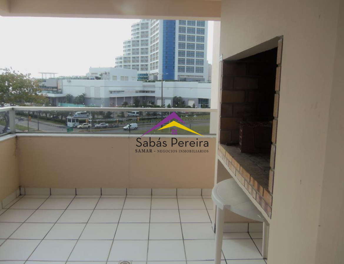 Apartamento ID.37566 - APARTAMENTO DE 2 DORMITORIOS VISTA A PLAYA MANSA EN ALQUILER TEMPORAL