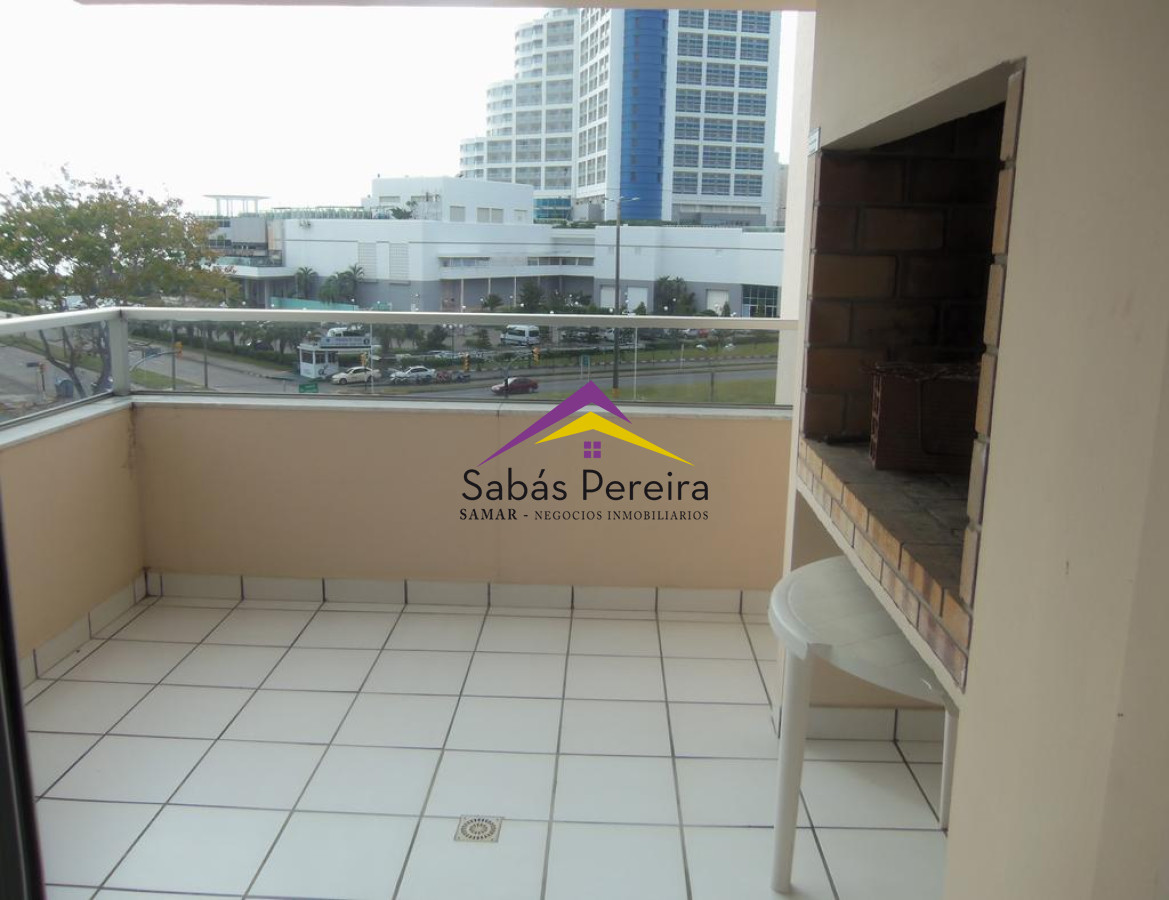Apartamento ID.37566 - APARTAMENTO DE 2 DORMITORIOS VISTA A PLAYA MANSA EN ALQUILER TEMPORAL