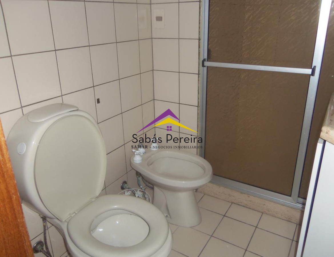 Apartamento ID.37566 - APARTAMENTO DE 2 DORMITORIOS VISTA A PLAYA MANSA EN ALQUILER TEMPORAL
