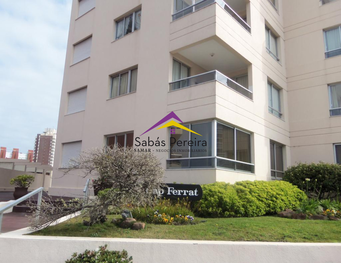 Apartamento ID.37566 - APARTAMENTO DE 2 DORMITORIOS VISTA A PLAYA MANSA EN ALQUILER TEMPORAL